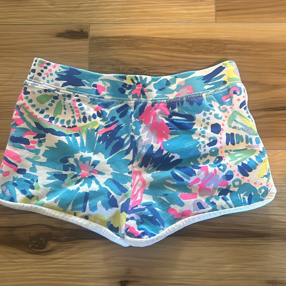 Lilly Pulitzer girls shorts - Picture 3 of 3